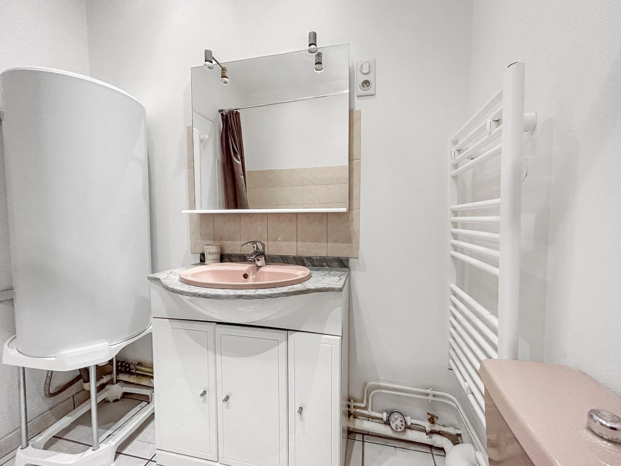 Duplex Centre - Cour Interieure & Smart Tv Apartment